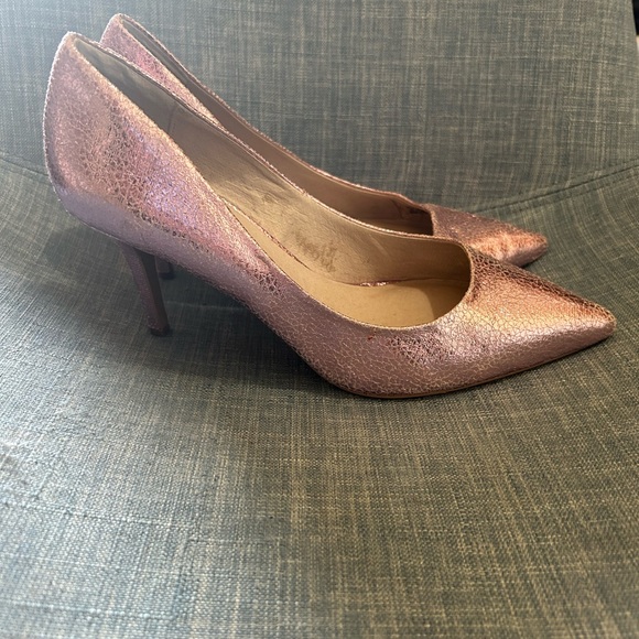 Pink stilettos gently worn - Picture 2 of 5